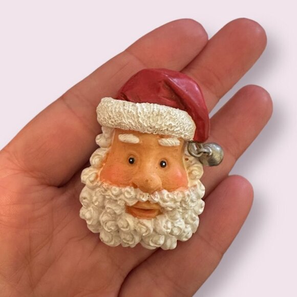 💙 Vintage Resin Santa Claus Pin 2" Christmas Holidays Accessory Xmas Retro - Picture 4 of 8